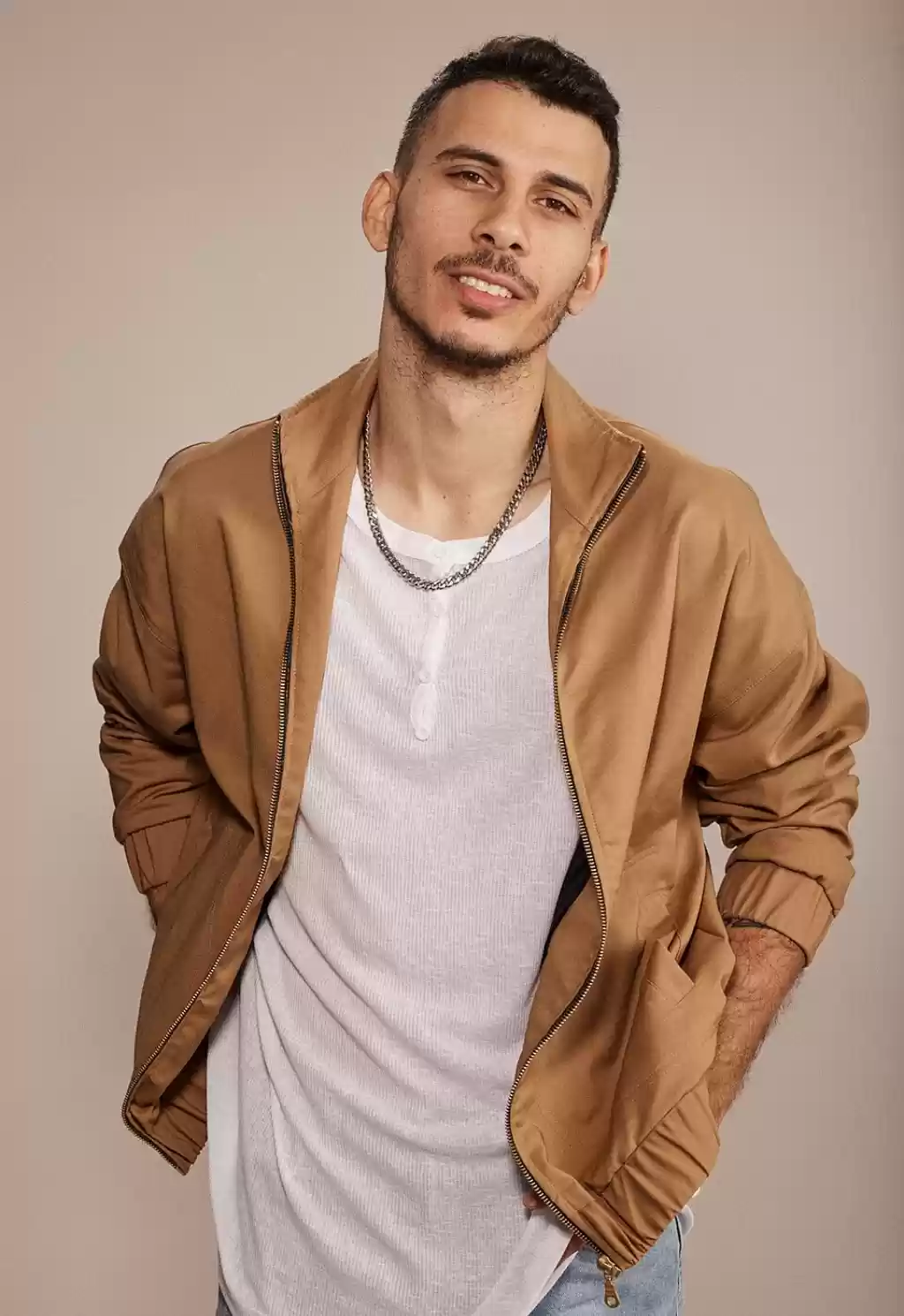 אבי אבורומי